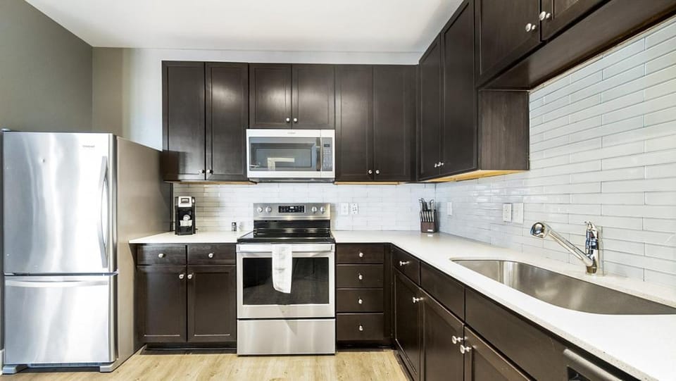Landing Modern Apartment with Amazing Amenities (ID6241) Apartment in Austin