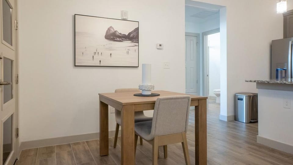 Landing Modern Apartment with Amazing Amenities (ID8372X28) Apartment in El Paso