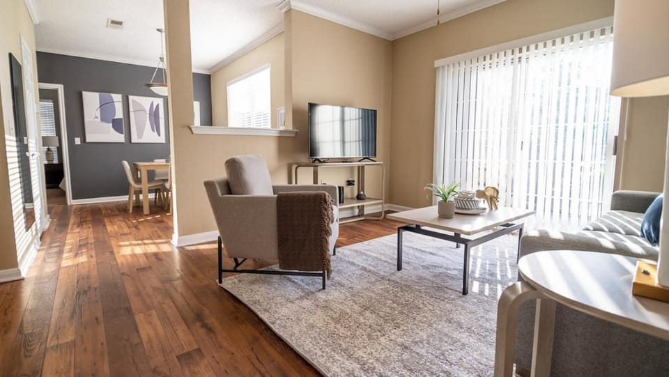 Landing Modern Apartment with Amazing Amenities (ID9206X12) Apartment in Lexington