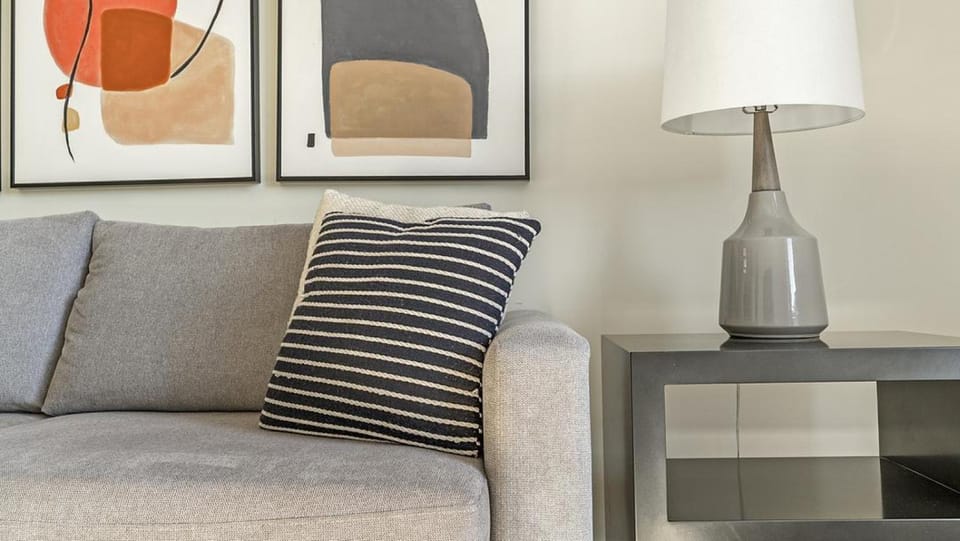 Landing Modern Apartment with Amazing Amenities (ID9897X91) Apartment in Charlotte