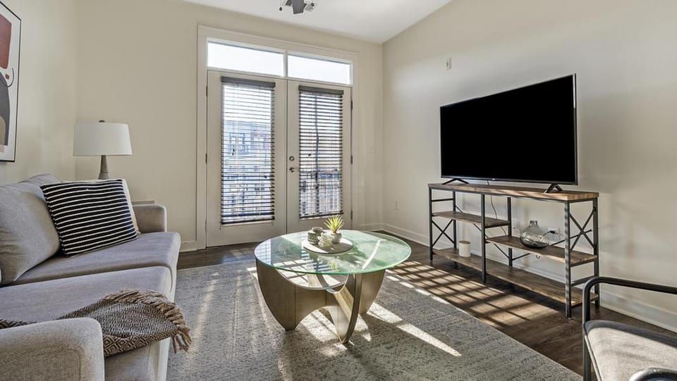 Landing Modern Apartment with Amazing Amenities (ID9897X91) Apartment in Charlotte