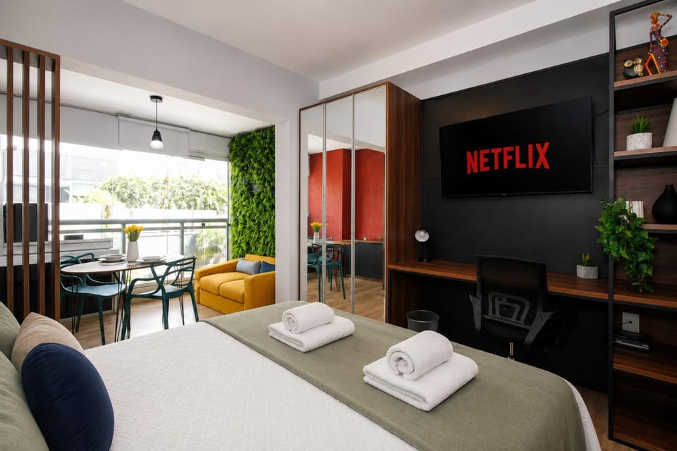 Super Studio Metrô Fradique Coutinho, Perto de tudo! Apartment in Sao Paulo City