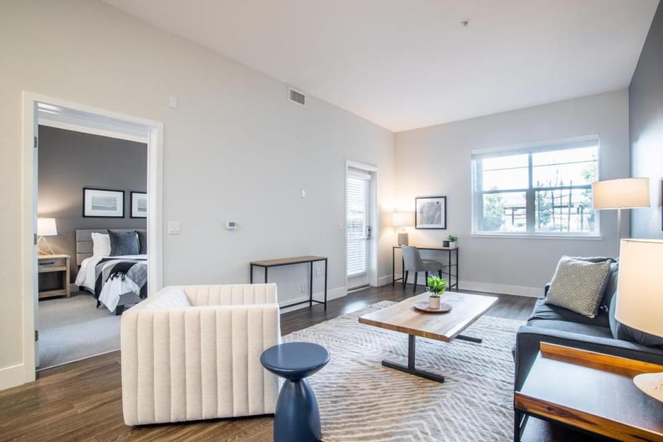 Landing Modern Apartment with Amazing Amenities (ID9011X9) Apartment in Hayward