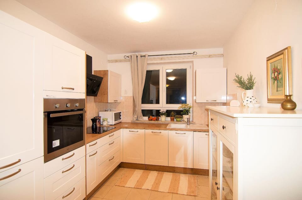 Communal kitchen