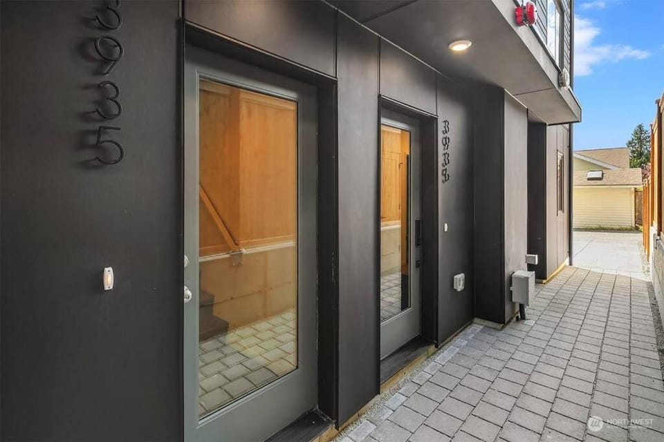 Seattle Charm, near university,3 BR,W&D, fast wifi Apartment in Lake Union