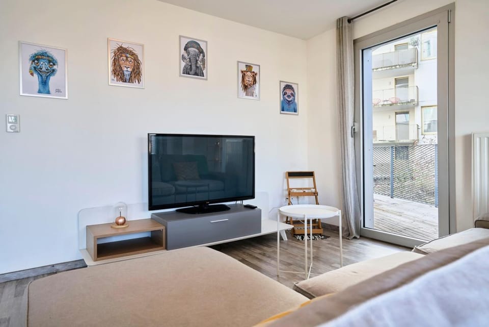 Appartement proche métro & 2 balcons + parking Apartment in Lille