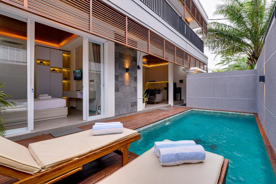 Balcony/Terrace, Swimming pool