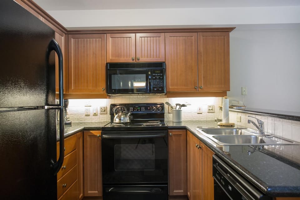 2312 - Two Bedroom Den Standard Eagle Springs East condo Apartment in Wasatch County