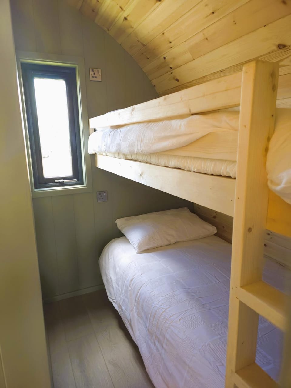 bunk bed