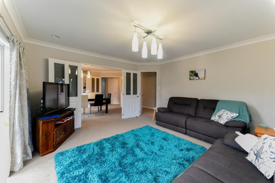 TV and multimedia, Living room, air conditioner
