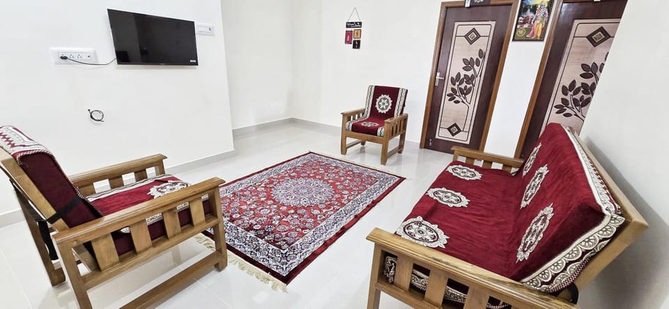 TV and multimedia, Living room, Photo of the whole room, Seating area