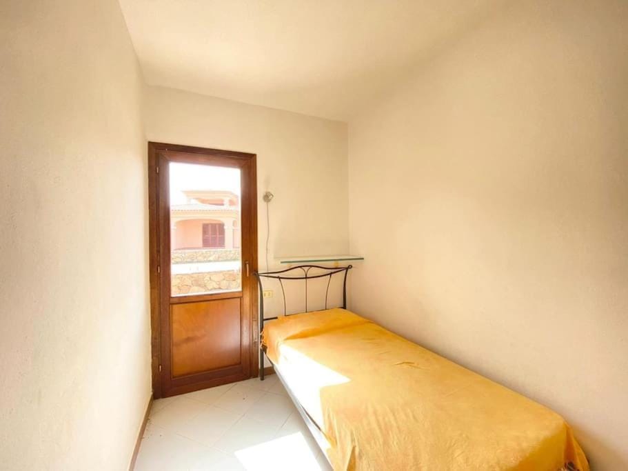 Cinta 1 Apartment in San Teodoro