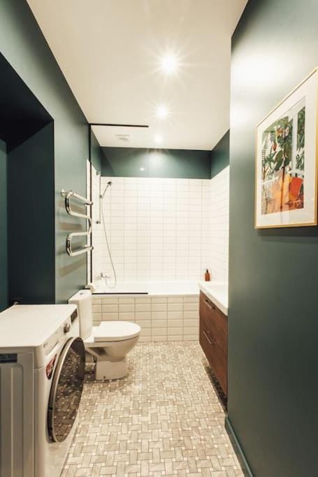 Newly renovated cozy 2 bedroom apartment Apartment in Riga
