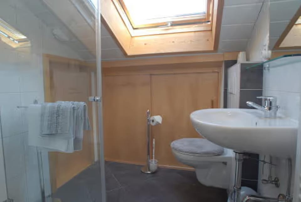 Haus Rappolder - Ferienwohnung Apartment in Mittenwald