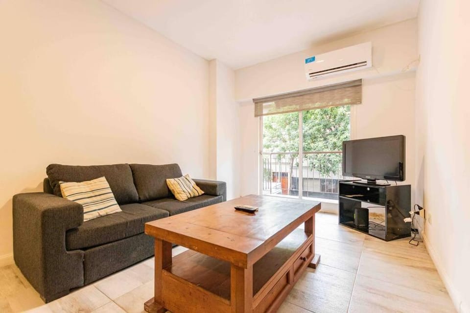 TV and multimedia, Living room, Dining area, air conditioner