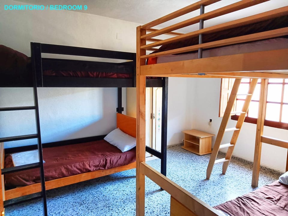 Property building, Living room, Bedroom