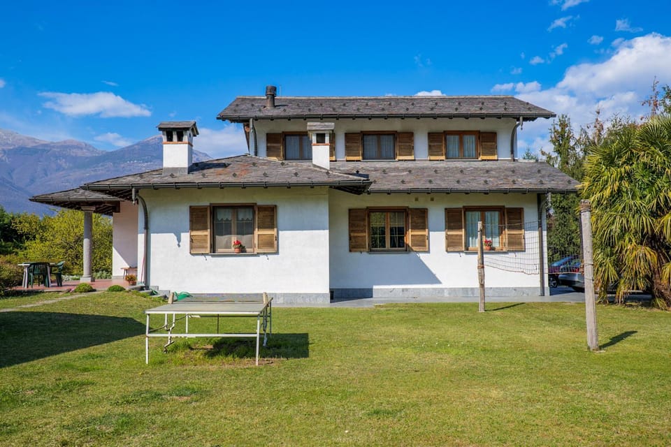 Property building, Garden