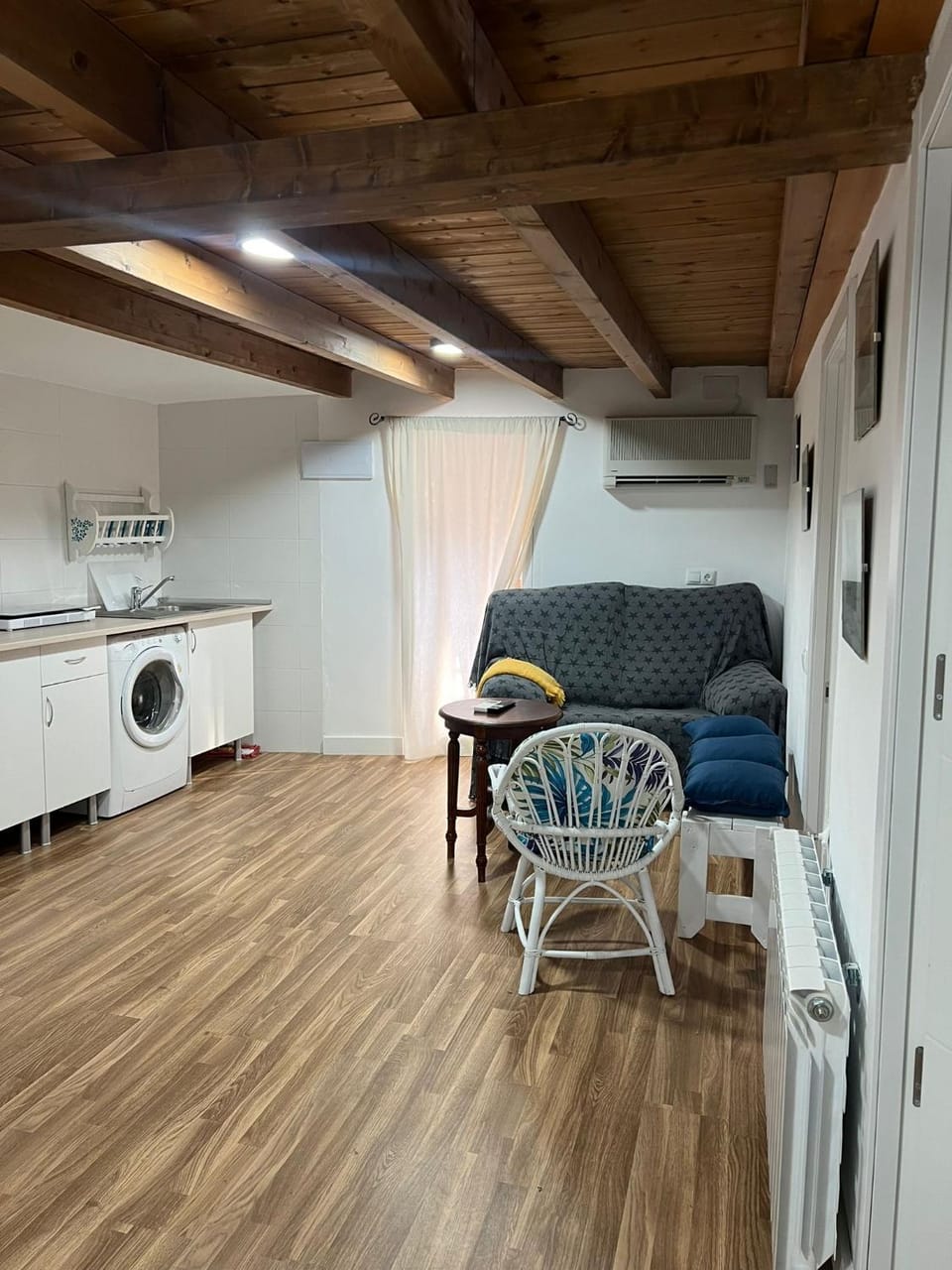 LA GOLONDRINA Apartment in Candeleda
