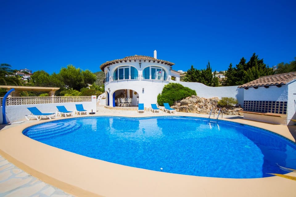 Toilet, Garden, Balcony/Terrace, Balcony/Terrace, Garden view, Pool view, Sea view, Swimming pool, Swimming pool, Swimming pool