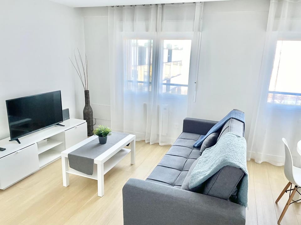 Apartamento San Lorenzo Playa. Vistas al mar. Apartment in Gijón