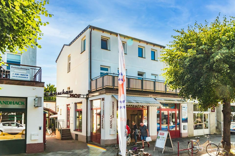 Property building, Neighbourhood, Street view