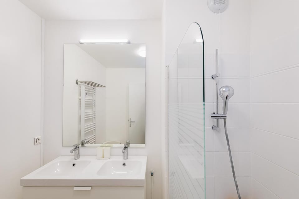 Shower, Bathroom, Bath