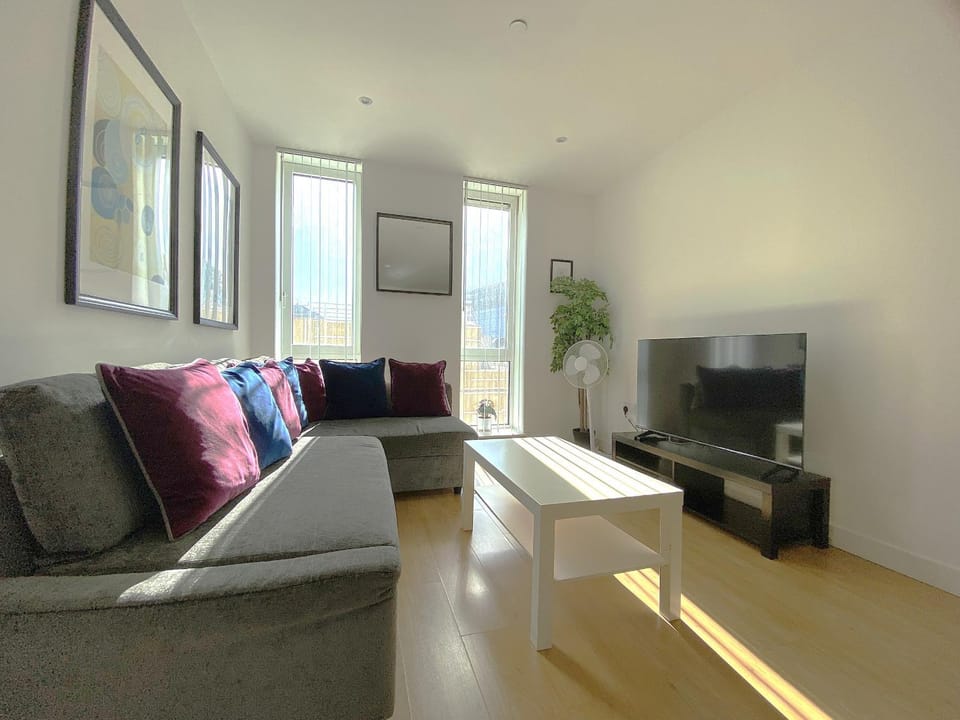 Bracknell RWH Spectacular Two Bedroom Apartment Apartment in Bracknell