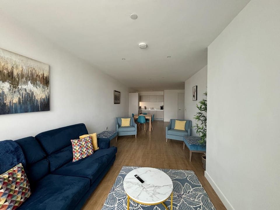 Communal lounge/ TV room, Living room