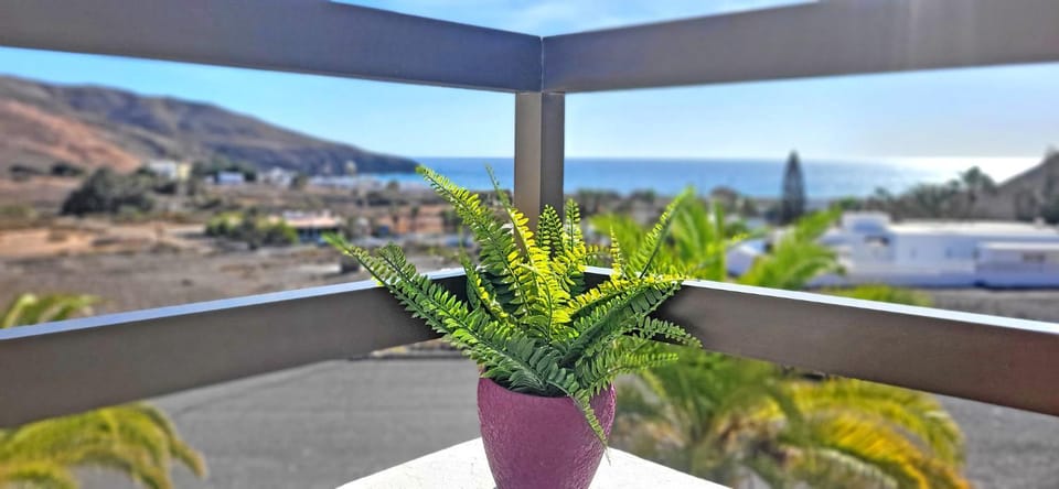 Balcony/Terrace, Mountain view, Sea view