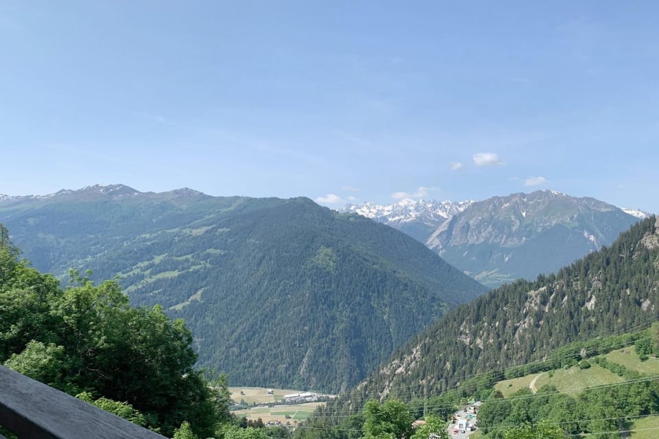 Epervier I Apartment in Riddes