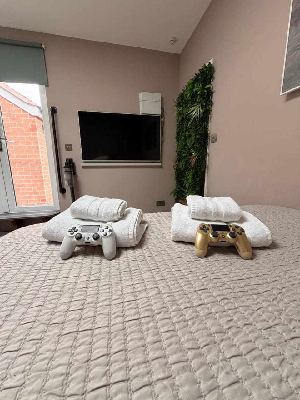 Modern Garden Studio for comfy stay Apartment in Luton