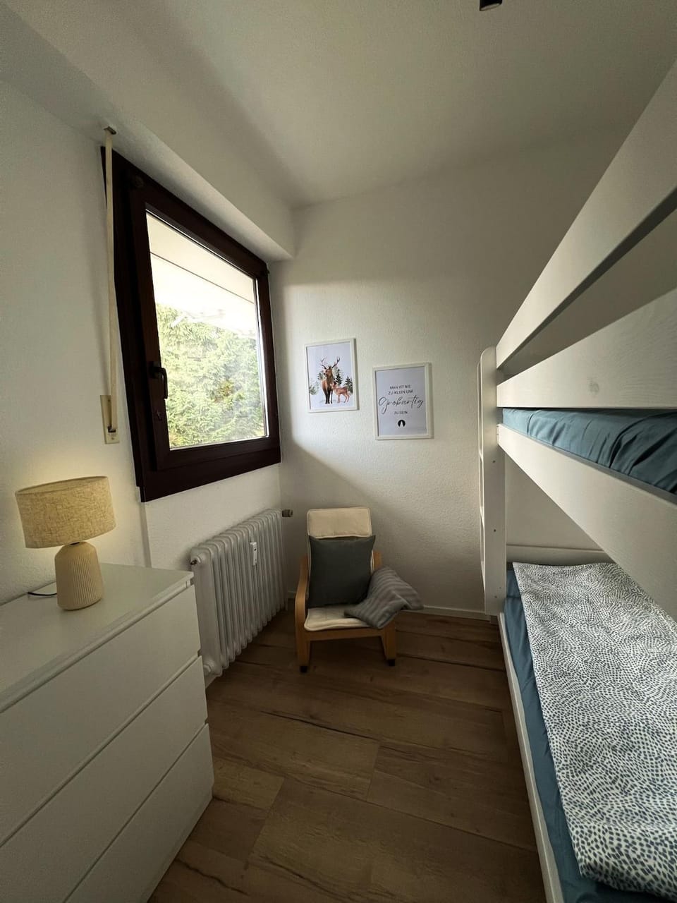 Property building, Living room, Bedroom