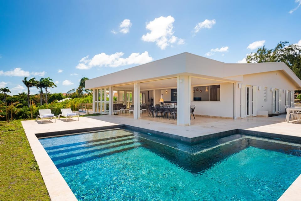 Villa Pétronille piscine privée vue mer - Le François Villa in Martinique