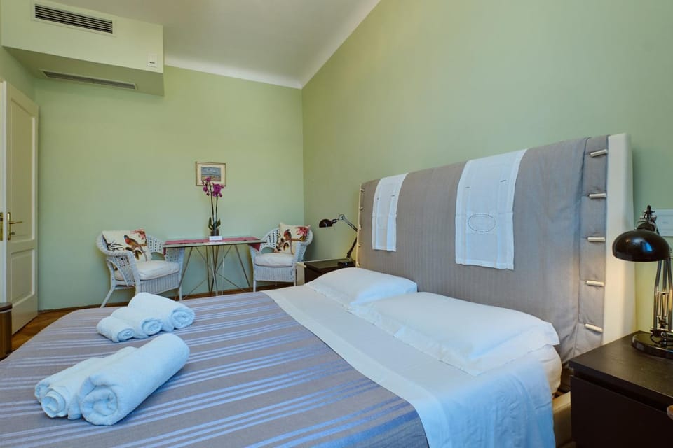 Vindobona - Double Room Bed and Breakfast in Mali Losinj