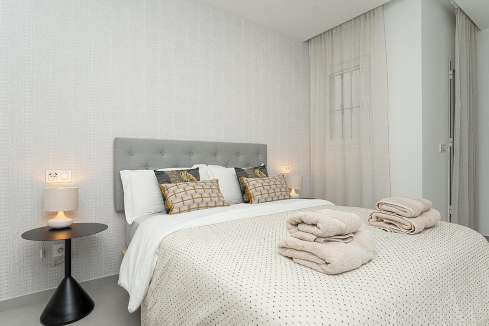 Apartment Next to the Sea, 3 bedrooms, San Pedro Apartment in Marbella