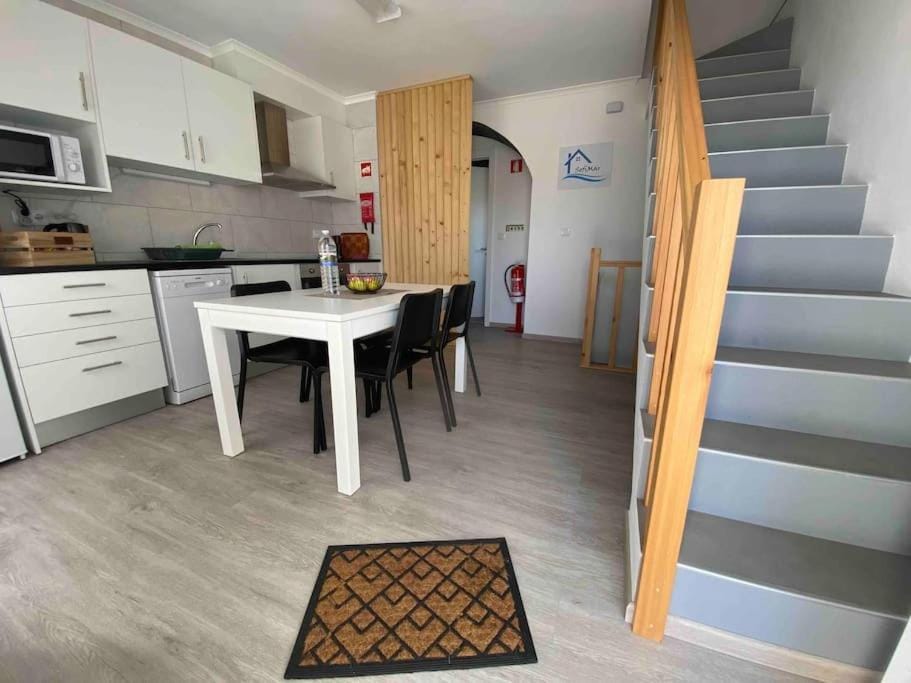 Dining area, dishwasher, kitchen