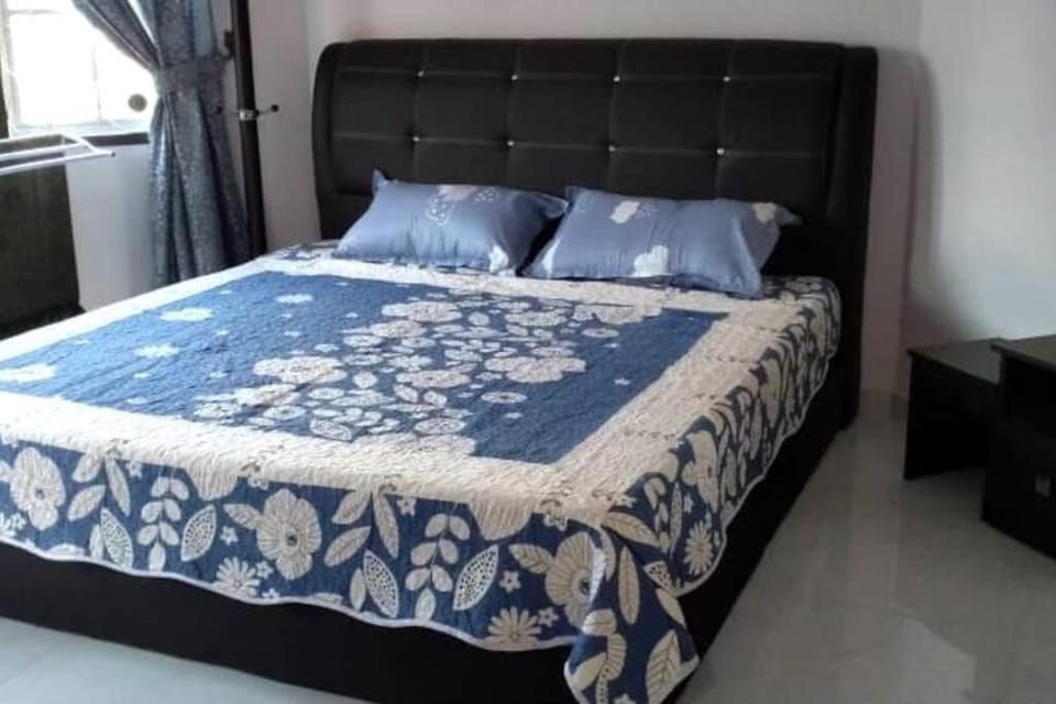 Luxury Bungalow in Senawang Villa in Negeri Sembilan, Malaysia