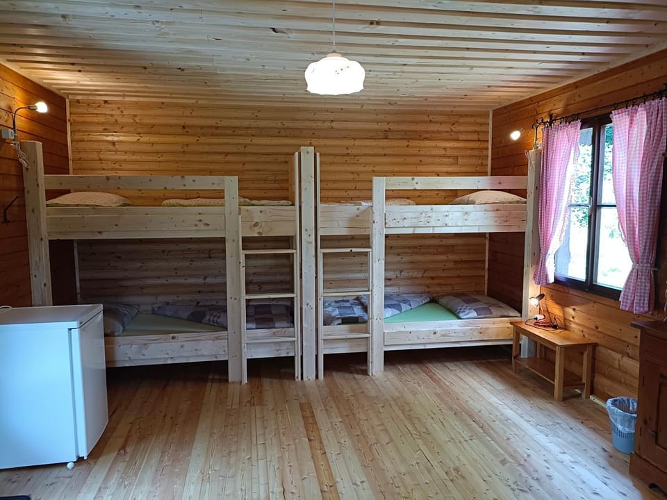 bunk bed