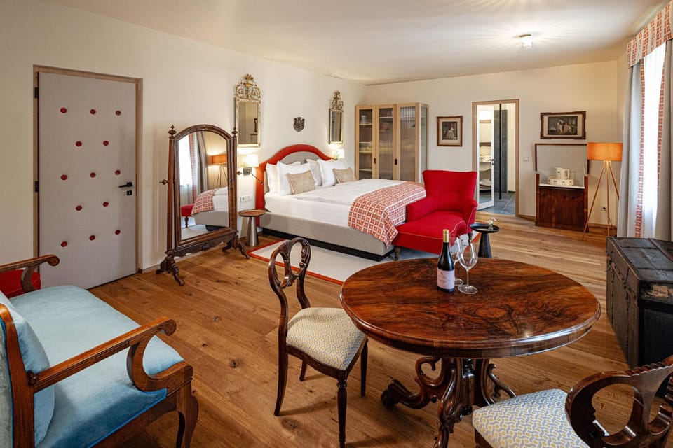 Castel Sallegg Suites Adults only Hotel in Kaltern an der Weinstraße