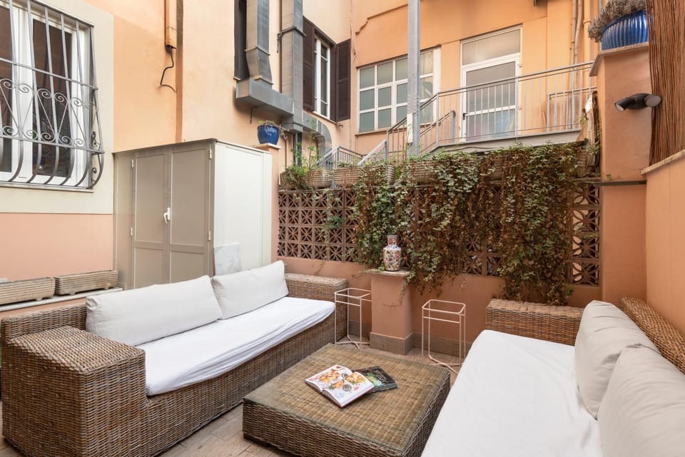 Garden, Balcony/Terrace