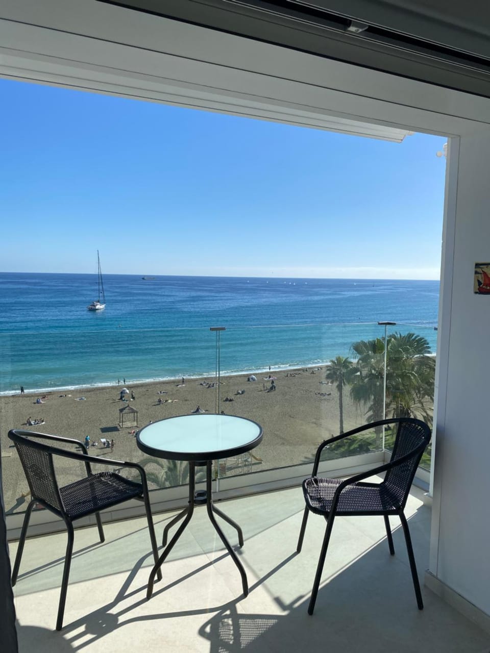 Playa Malagueta Vistas frontal al mar con 2 dormitorios Apartment in Malaga