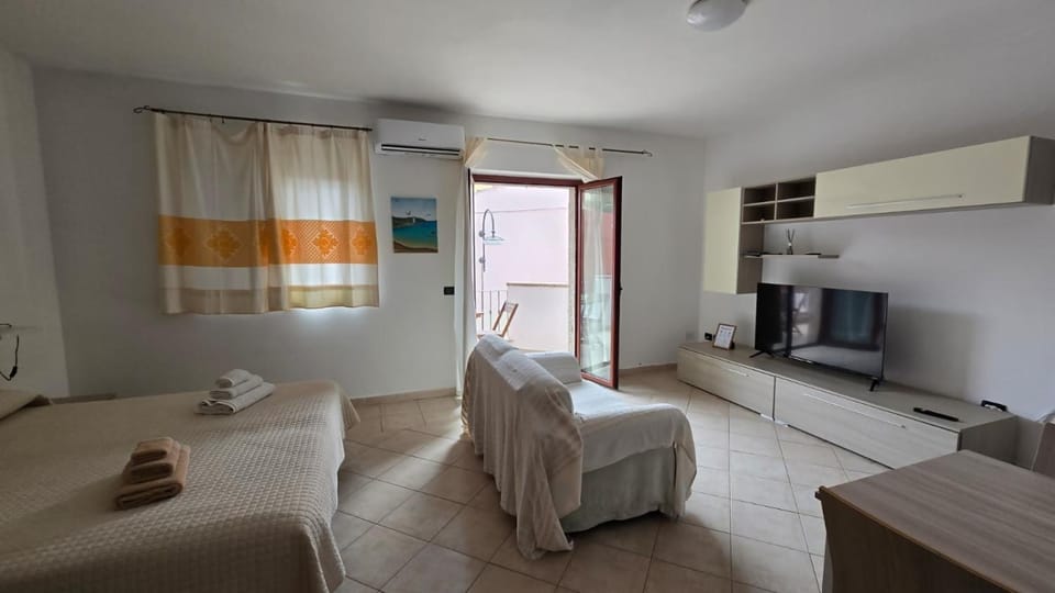 Monolocale in centro con parcheggio privato! Apartment in Palau