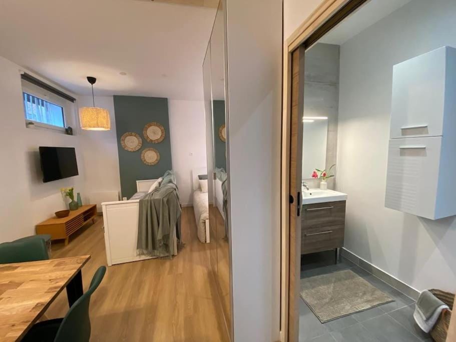 Nid douillet tout équipé Apartment in Centre-Val de Loire