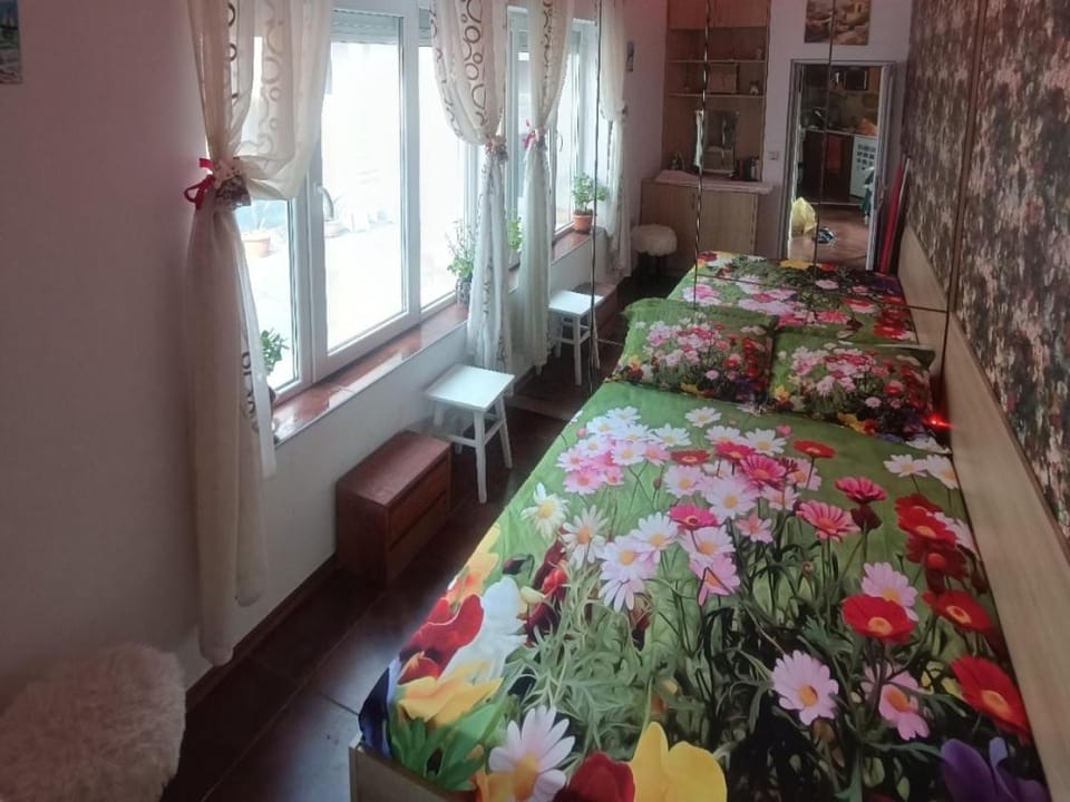 Cozy flat Sisilia center Apartment in Varna