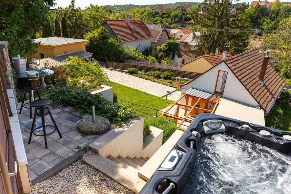 Natural landscape, Hot Tub