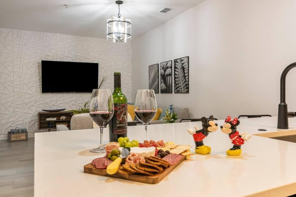 TV and multimedia, Dining area, kitchen