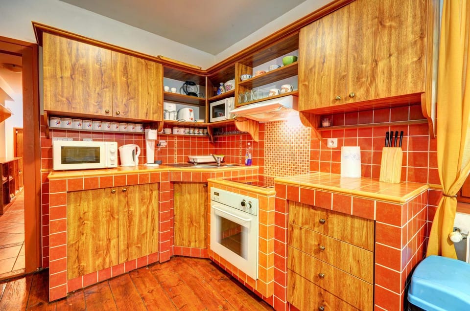Communal kitchen