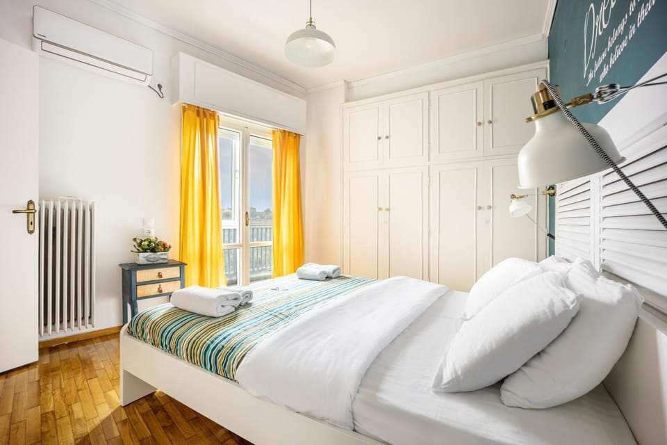 Bed, Photo of the whole room, Bedroom, towels, wardrobe
