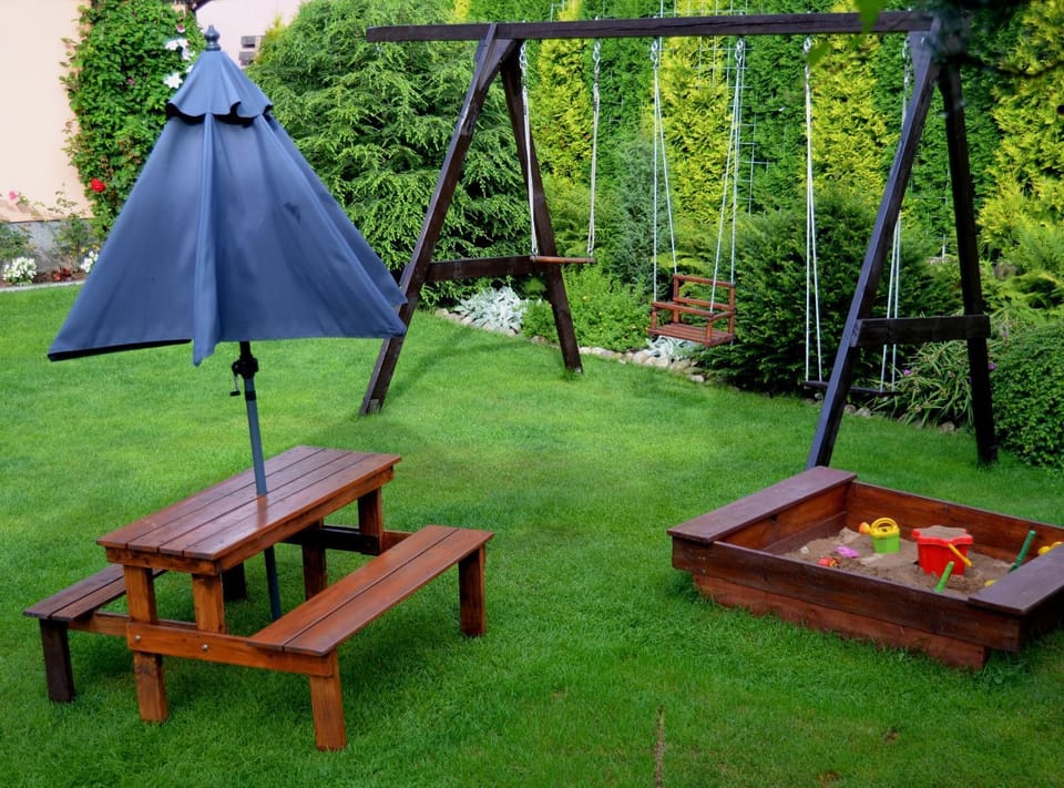 Garden, Area and facilities