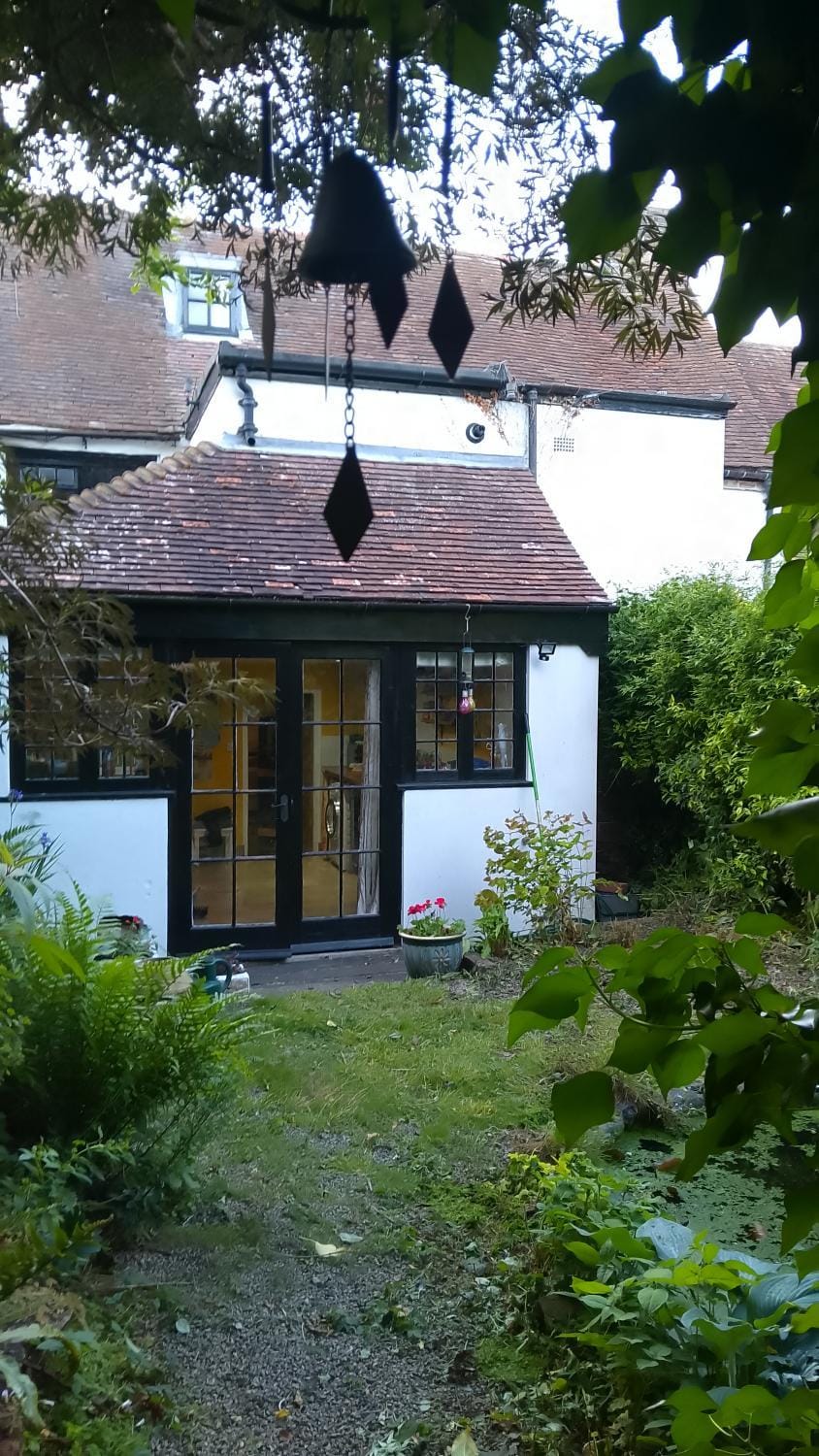 Cosy cottage+ secluded garden House in Dover District